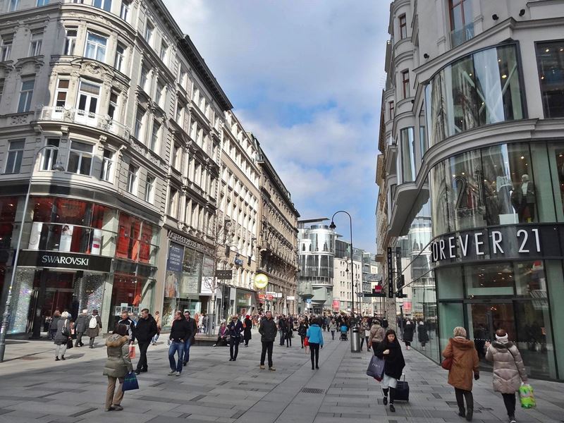 80331 oder 80469) können sie sich bei uns vormerken lassen. Zentrum Budapest Altstadt - Wiener Spaziergänge - Wien Altstadt - PDF Plan