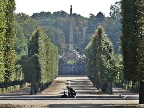 Avenue with Circular Basins