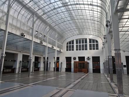 Big Cash Hall Postal Savings Bank