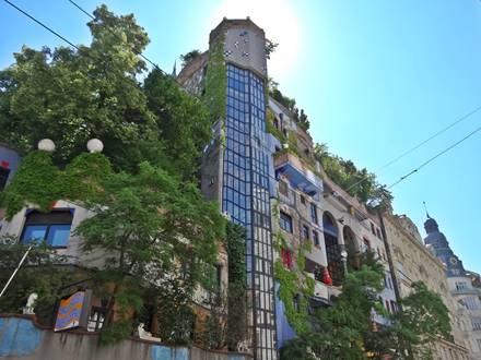 Hundertwasser House Löwengasse