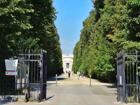Maria Theresia Gate